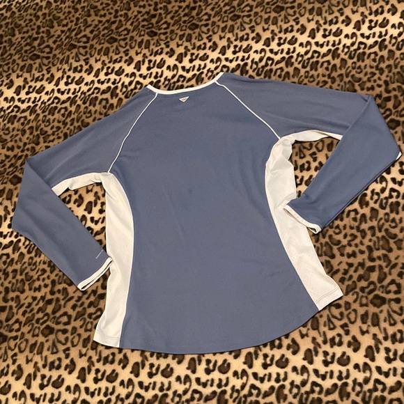 2 for $30 COLUMBIA Shirt Women's Size M Columbia PFG Ultimate Catch ZERO™ Shirt - Picture 8 of 9